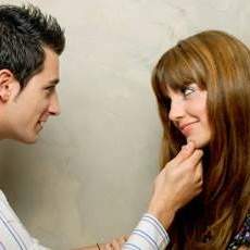 Hoe flirten vrouwen met mannen